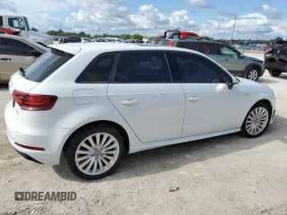 2016 Audi A3 e-tron Premium z VIN WAUUPBFF7GA152525, wystawiony jako Copart lot #86427144 z przebiegiem 123 543 mil mil oraz Czysty tytuł • Clean title. Historia ofert i sprzedaży dostępna na DreamBid. Obrazek 3.