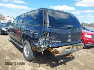 2006 Chevrolet Suburban Z71 with VIN 3GNFK16Z26G220672, listed as a IAAI auction lot 42016952 with 163,829 mi miles and . Bid and sale history available at DreamBid. Image 3.