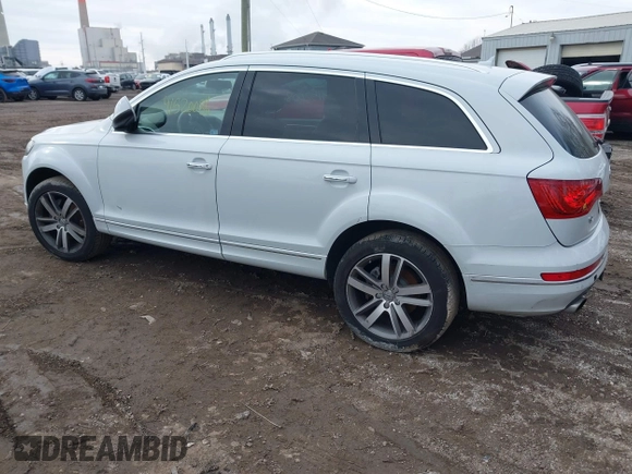 2013 Audi Q7 3.0T Premium Plus with VIN WA1LGAFE1DD004407, listed as a IAAI auction lot 41520086 with 196,557 mi miles. Bid and sale history available at carsss.com. Image 3.