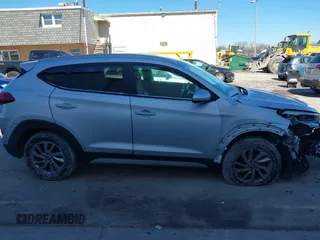 2017 Hyundai Tucson SE with VIN KM8J3CA46HU524316, listed as a IAAI auction lot 41742758 with 50,140 mi miles. Bid and sale history available at carsss.com. Image 13.