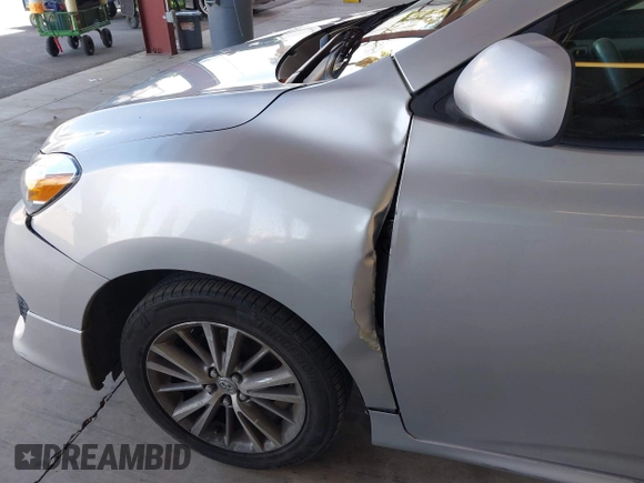 2010 Toyota Matrix z VIN 2T1KU4EE9AC391214, wystawiony jako IAAI lot #41929262 z przebiegiem 280 673 mil mil oraz . Historia ofert i sprzedaży dostępna na DreamBid. Obrazek 6.