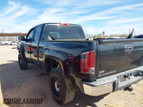 2012 Chevrolet Silverado 1500 LT with VIN 1GCRKSE7XCZ199321, listed as a IAAI auction lot 41512009 with 139,431 mi miles. Bid and sale history available at carsss.com. Image 3.