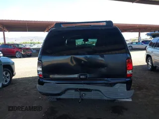 2006 Chevrolet Tahoe Z71 with VIN 1GNEC13Z26R105972, listed as a IAAI auction lot 42655966 with 245,222 mi miles and . Bid and sale history available at DreamBid. Image 16.