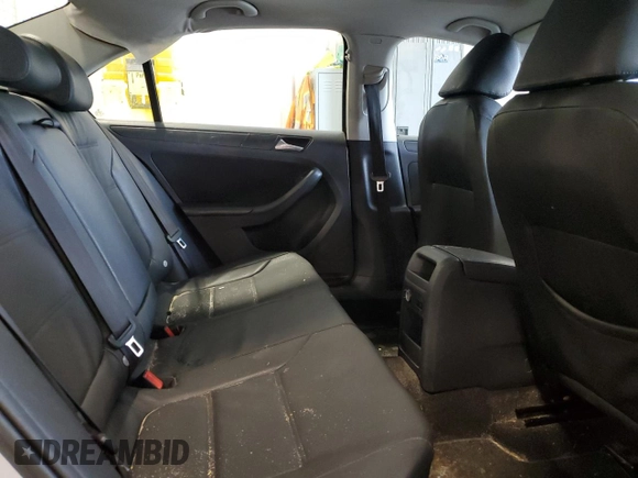 2012 Volkswagen Jetta SE with VIN 3VWDX7AJ1CM389131, listed as a Copart auction lot 64947474 with 140,331 mi miles and Salvage title. Bid and sale history available at DreamBid. Image 10.