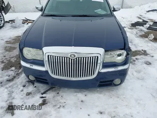 2006 Chrysler 300 C with VIN 2C3LA63H96H289693, listed as a IAAI auction lot 41308366 with 128,814 mi miles. Bid and sale history available at carsss.com. Image 13.