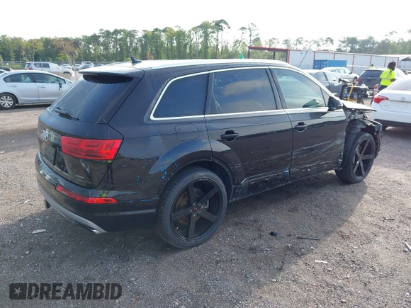2018 Audi Q7 Premium Plus with VIN WA1LHAF70JD024688, listed as a IAAI auction lot 42567863 with 151,660 mi miles and . Bid and sale history available at DreamBid. Image 4.