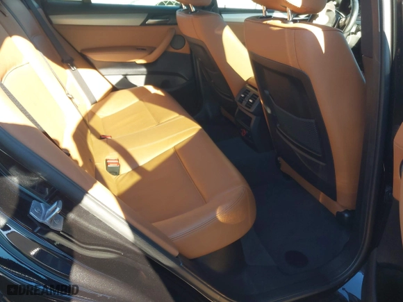 2017 BMW X4 M40i with VIN 5UXXW7C54H0U25941, listed as a IAAI auction lot 41366060 with 68,784 mi miles. Bid and sale history available at carsss.com. Image 8.