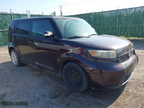 2008 Scion xB with VIN JTLKE50E581025201, listed as a IAAI auction lot 41973801 with 261,507 mi miles. Bid and sale history available at carsss.com. Image 1.