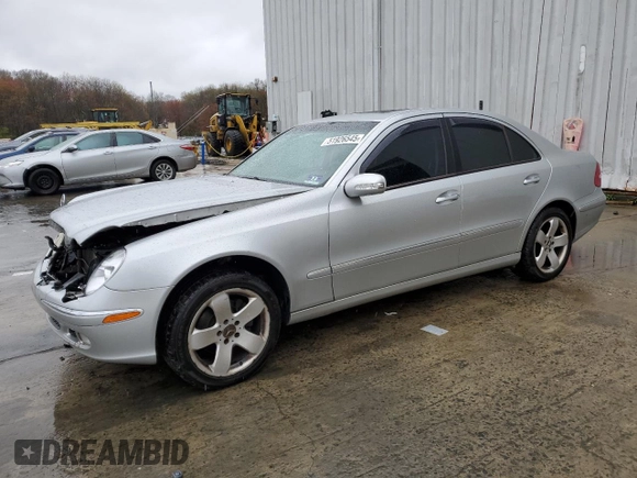 2004 Mercedes-Benz E 320 with VIN WDBUF65J04A518015, listed as a Copart auction lot 51926545 with 198,741 mi miles and Salvage Title. Bid and sale history available at carsss.com. Image 1.