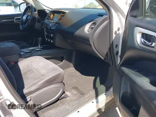 2013 Nissan Pathfinder SL with VIN 5N1AR2MN3DC618506, listed as a IAAI auction lot 42206992 with 156,649 mi miles and . Bid and sale history available at DreamBid. Image 5.