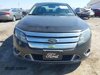 2010 Ford Fusion SPORT with VIN 3FAHP0DC4AR261402, listed as a IAAI auction lot 41751517 with 216,670 mi miles. Bid and sale history available at carsss.com. Image 13.