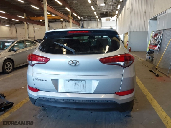 2016 Hyundai Tucson SE with VIN KM8J33A46GU115022, listed as a IAAI auction lot 41654060 with 139,551 mi miles. Bid and sale history available at carsss.com. Image 17.