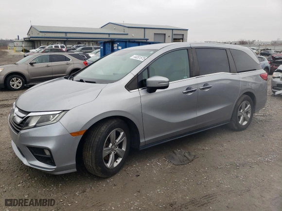 2018 Honda Odyssey EX-L with VIN 5FNRL6H71JB075358, listed as a Copart auction lot 44051575 with 137,291 mi miles and Salvage Title. Bid and sale history available at carsss.com. Image 1.