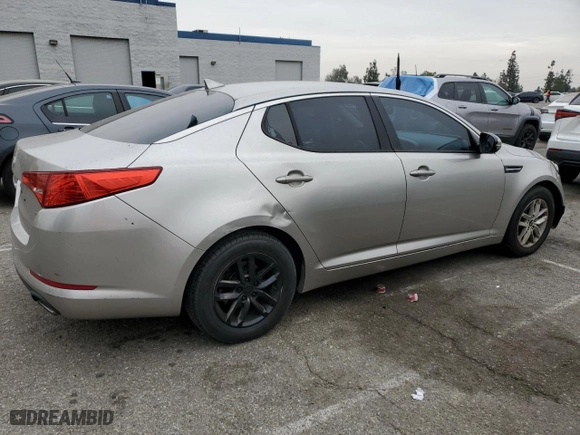 2011 Kia Optima LX with VIN KNAGM4A79B5172939, listed as a Copart auction lot 48065655 with 122,992 mi miles and Salvage Title. Bid and sale history available at carsss.com. Image 3.