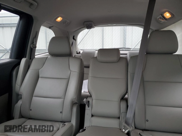 2016 Honda Odyssey EX-L z VIN 5FNRL5H61GB116310, wystawiony jako Copart lot #58028545 z przebiegiem 89 654 mil mil oraz Szkoda całkowita • Salvage title. Historia ofert i sprzedaży dostępna na DreamBid. Obrazek 10.