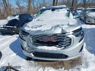 2019 GMC Terrain Denali with VIN 3GKALSEX4KL134355, listed as a IAAI auction lot 41568682 with 33,007 mi miles. Bid and sale history available at carsss.com. Image 6.