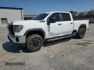 2020 GMC Sierra 2500HD z VIN 1GT49LE72LF145802, wystawiony jako Copart lot #50059815 z przebiegiem 112 441 mil mil oraz Szkoda całkowita • Salvage title. Historia ofert i sprzedaży dostępna na DreamBid. Obrazek 1.