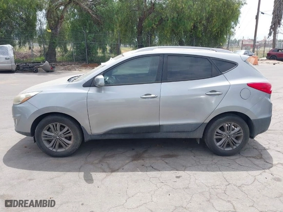2014 Hyundai Tucson Limited with VIN KM8JU3AG0EU876407, listed as a IAAI auction lot 42039565 with 81,917 mi miles. Bid and sale history available at carsss.com. Image 14.