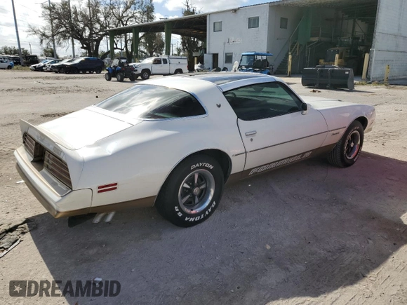 1978 Pontiac Firebird с VIN 2U87K8L123850, выставлен на аукционе Copart как лот 79076374 с пробегом 64 829 миль миль и Списание • Salvage title. История ставок и продаж доступна на DreamBid. Изображение 3.