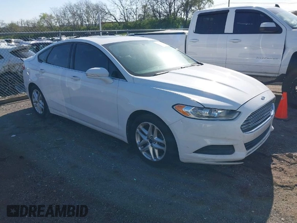 2013 Ford Fusion SE with VIN 3FA6P0H7XDR132458, listed as a IAAI auction lot 41982181 with 188,869 mi miles. Bid and sale history available at carsss.com. Image 1.