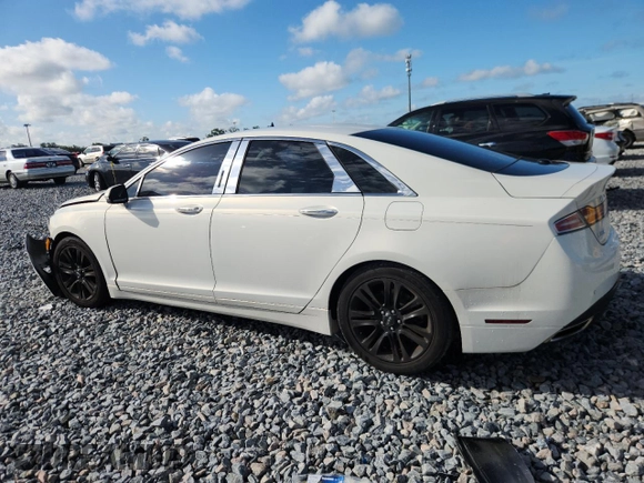 2013 Lincoln MKZ z VIN 3LN6L2GK1DR816558, wystawiony jako Copart lot #60424415 z przebiegiem 95 593 mil mil oraz Szkoda całkowita • Salvage title. Historia ofert i sprzedaży dostępna na DreamBid. Obrazek 2.