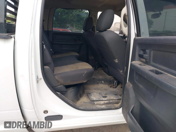 2012 Ram 2500 ST z VIN 3C6UD5HL7CG151684, wystawiony jako IAAI lot #42254751 z przebiegiem 205 423 mil mil oraz . Historia ofert i sprzedaży dostępna na DreamBid. Obrazek 8.