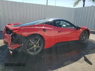 2013 Ferrari 458 Italia z VIN ZFF67NFA2D0194914, wystawiony jako Copart lot #43272195 z przebiegiem 23 608 mil mil oraz Szkody całkowita. Historia ofert i sprzedaży dostępna na DreamBid. Obrazek 3.
