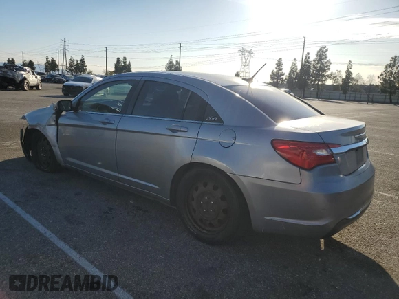 2013 Chrysler 200 LX with VIN 1C3CCBAB5DN642243, listed as a Copart auction lot 45364075 with 138,033 mi miles and Salvage Title. Bid and sale history available at DreamBid. Image 2.