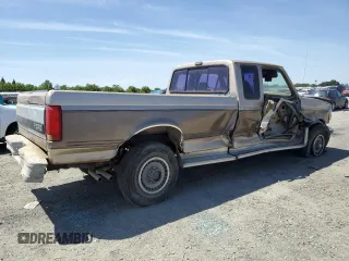 1992 Ford F-250 с VIN 1FTHX26G8NKA90766, выставлен на аукционе Copart как лот 56868745 с пробегом Не указан миль и Списание • Salvage title. История ставок и продаж доступна на DreamBid. Изображение 3.