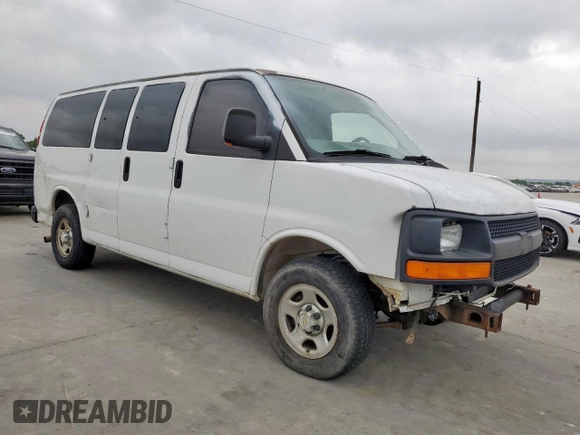 2005 Chevrolet Express Cargo with VIN 1GCFG15T451189011, listed as a Copart auction lot 54563365 with 298,232 mi miles and Salvage Title. Bid and sale history available at DreamBid. Image 4.
