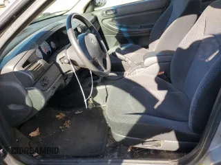 2006 Dodge Stratus SXT z VIN 1B3EL46X46N221753, wystawiony jako Copart lot #79672984 z przebiegiem 168 863 mil mil oraz Czysty tytuł • Clean title. Historia ofert i sprzedaży dostępna na DreamBid. Obrazek 7.