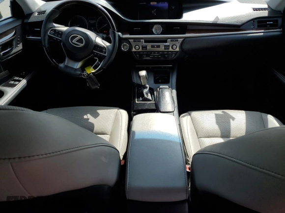 2018 Lexus ES with VIN 58ABK1GG3JU107294, listed as a Copart auction lot 51874065 with 67,659 mi miles and Salvage Title. Bid and sale history available at carsss.com. Image 8.