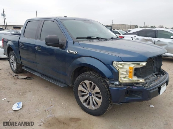2018 Ford F-150 XL with VIN 1FTEW1CP2JFC00220, listed as a IAAI auction lot 41557424 with 263,032 mi miles. Bid and sale history available at carsss.com. Image 1.