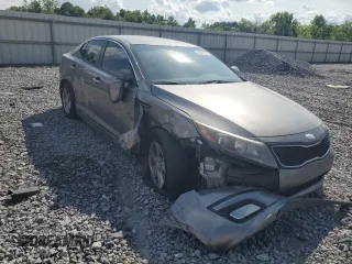 2014 Kia Optima LX with VIN 5XXGM4A73EG282520, listed as a Copart auction lot 60062735 with 170,351 mi miles and Salvage title. Bid and sale history available at DreamBid. Image 4.