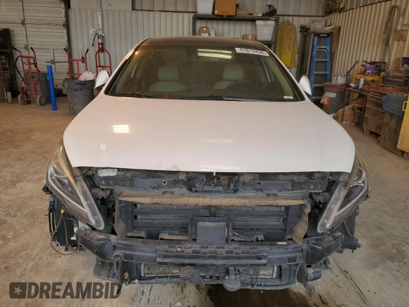 2017 Hyundai Sonata Limited with VIN KMHE34L10HA058197, listed as a Copart auction lot 41612434 with 146,096 mi miles and . Bid and sale history available at DreamBid. Image 5.