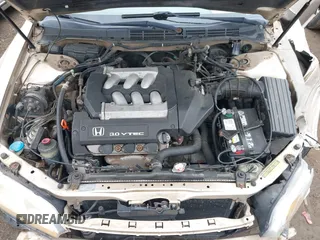 2001 Honda Accord EX с VIN 1HGCG16501A083282, выставлен на аукционе IAAI как лот 42362737 с пробегом Не указан миль и . История ставок и продаж доступна на DreamBid. Изображение 10.