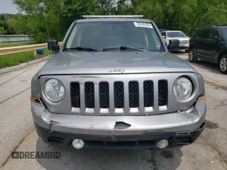 2015 Jeep Patriot Sport with VIN 1C4NJRBB0FD381629, listed as a Copart auction lot 59335355 with 135,347 mi miles and Salvage title. Bid and sale history available at DreamBid. Image 5.