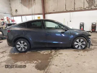 2024 Tesla Model Y Long Range with VIN 7SAYGDEE0RA282634, listed as a IAAI auction lot 41627510 with 23,054 mi miles and . Bid and sale history available at DreamBid. Image 14.