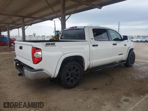 2017 Toyota Tundra SR5 z VIN 5TFEW5F15HX224577, wystawiony jako Copart lot #55704725 z przebiegiem 86 979 mil mil oraz Szkoda całkowita • Salvage title. Historia ofert i sprzedaży dostępna na DreamBid. Obrazek 3.
