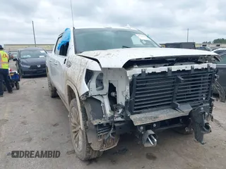 2019 GMC Sierra 1500 Denali z VIN 1GTU9FEL6KZ258423, wystawiony jako IAAI lot #41716775 z przebiegiem 115 930 mil mil oraz . Historia ofert i sprzedaży dostępna na DreamBid. Obrazek 1.