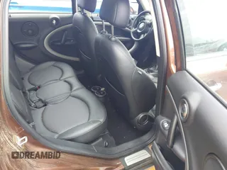2016 MINI Countryman z VIN WMWZB3C50GWR47537, wystawiony jako IAAI lot #42242795 z przebiegiem 46 960 mil mil oraz . Historia ofert i sprzedaży dostępna na DreamBid. Obrazek 8.