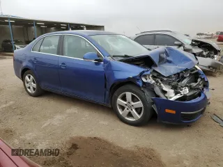 2009 Volkswagen Jetta Sedan SE with VIN 3VWRM71K49M123182, listed as a Copart auction lot 49750265 with 140,770 mi miles and Salvage Title. Bid and sale history available at carsss.com. Image 4.