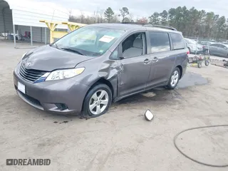 2014 Toyota Sienna LE AAS with VIN 5TDKK3DC8ES465171, listed as a IAAI auction lot 41844285 with 76,738 mi miles. Bid and sale history available at carsss.com. Image 17.