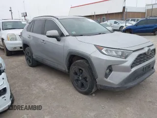 2019 Toyota RAV4 XLE with VIN 2T3W1RFV3KC032794, listed as a IAAI auction lot 41360203 with 1 mi miles. Bid and sale history available at carsss.com. Image 1.