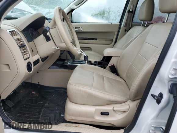 2011 Ford Escape Limited z VIN 1FMCU0E72BKA80668, wystawiony jako Copart lot #61273515 z przebiegiem 120 988 mil mil oraz Czysty tytuł • Clean title. Historia ofert i sprzedaży dostępna na DreamBid. Obrazek 7.
