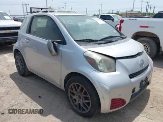 2012 Scion iQ z VIN JTNJJXB09CJ018370, wystawiony jako IAAI lot #42260490 z przebiegiem 160 500 mil mil oraz . Historia ofert i sprzedaży dostępna na DreamBid. Obrazek 1.