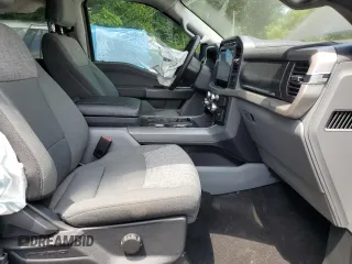 2023 Ford F-150 Lightning Pro z VIN 1FTVW1EL3PWG61686, wystawiony jako Copart lot #61353535 z przebiegiem 8 116 mil mil oraz Szkoda całkowita • Salvage title. Historia ofert i sprzedaży dostępna na DreamBid. Obrazek 7.