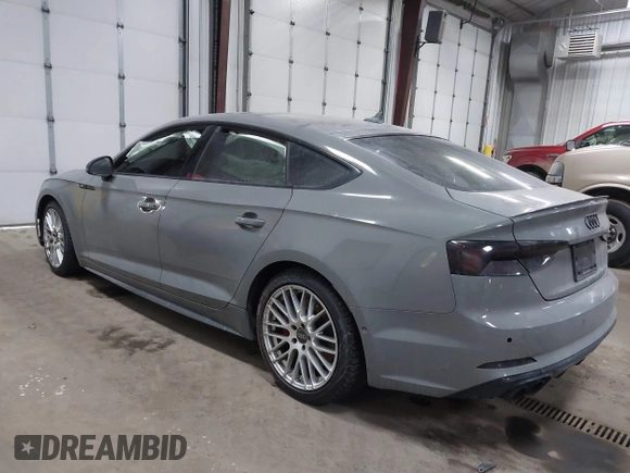 2019 Audi S5 Sportback Prestige z VIN WAUC4CF58KA022425, wystawiony jako IAAI lot #41691161 z przebiegiem 95 997 mil mil oraz . Historia ofert i sprzedaży dostępna na DreamBid. Obrazek 3.