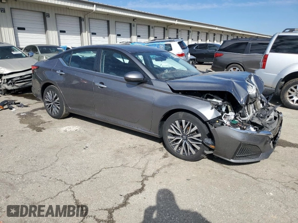 2023 Nissan Altima 2.5 SV with VIN 1N4BL4DV3PN377177, listed as a Copart auction lot 45233455 with 47,031 mi miles and Salvage Title. Bid and sale history available at carsss.com. Image 4.