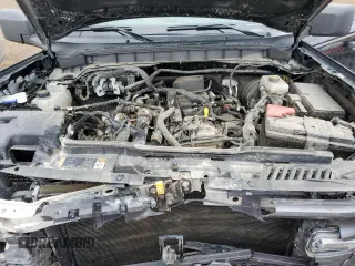 2024 Ford Bronco Big Bend z VIN 1FMDE7BH5RLA10657, wystawiony jako Copart lot #56905105 z przebiegiem 32 537 mil mil oraz Szkoda całkowita • Salvage title. Historia ofert i sprzedaży dostępna na DreamBid. Obrazek 12.